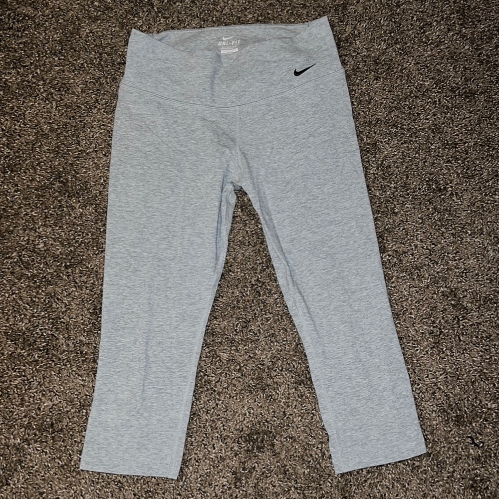 Nike Capri Leggings